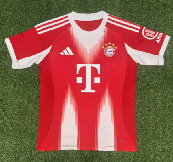 25-26 Bayern home - Image 2