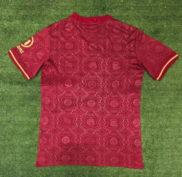 FC Bayern Anniversary Edition - Image 3