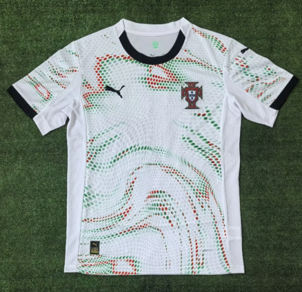 Portugal away - Image 2
