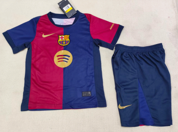 24-25 Barcelona home