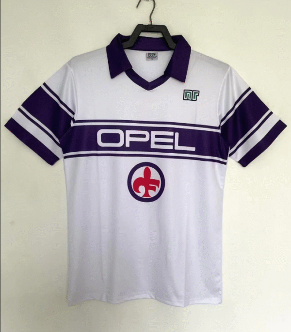 1983-85 Fiorentina away