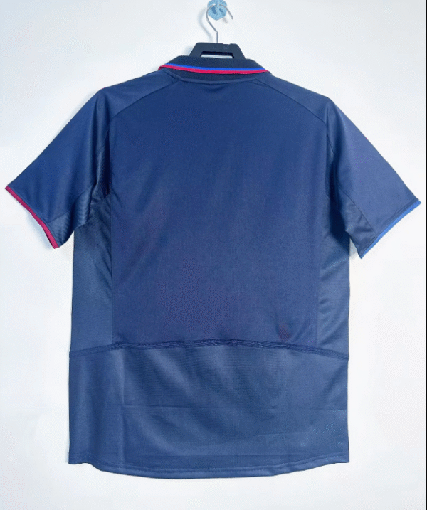 2002-03 Barcelona's second away game - Image 3