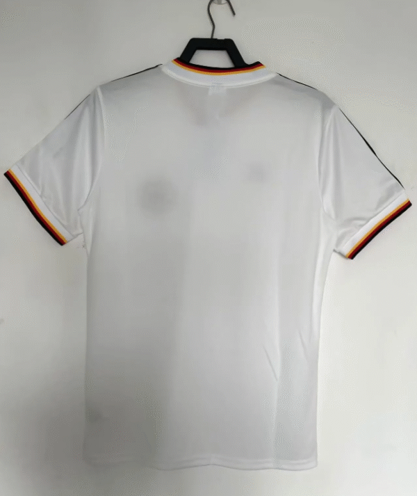 1986 Germany home - Image 3