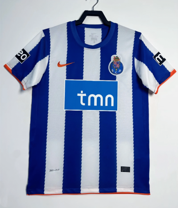 2010/11 Porto home - Image 2