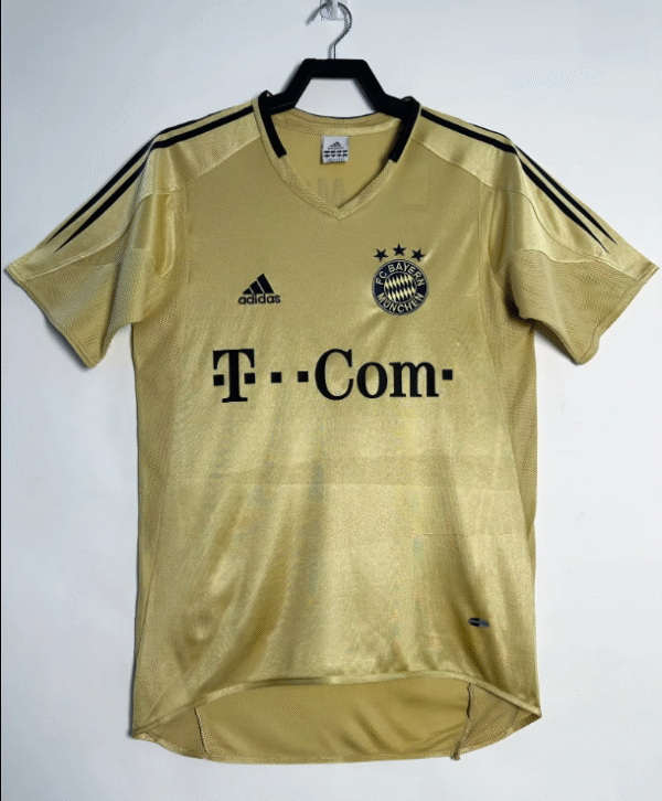 2003/04 Bayern Away