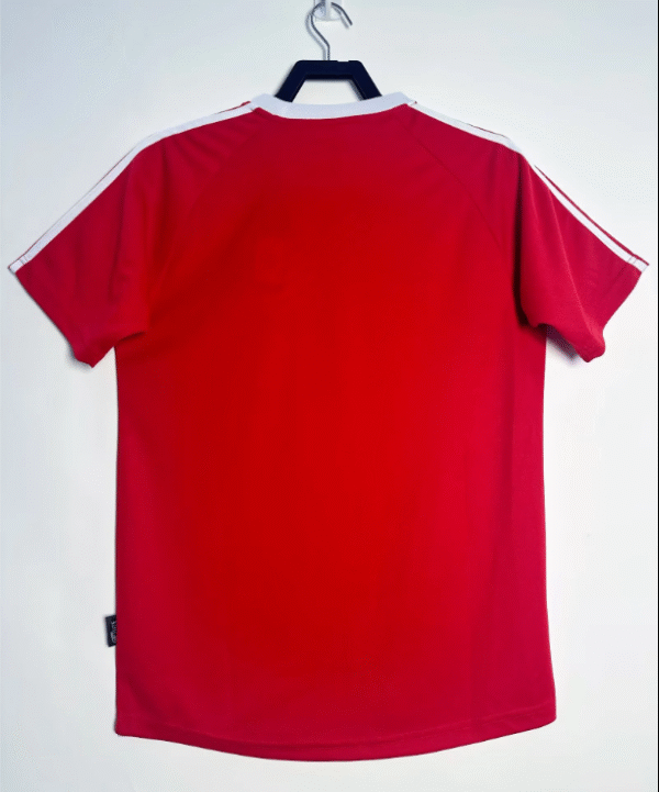 2001/02 Bayern Munich - Image 2