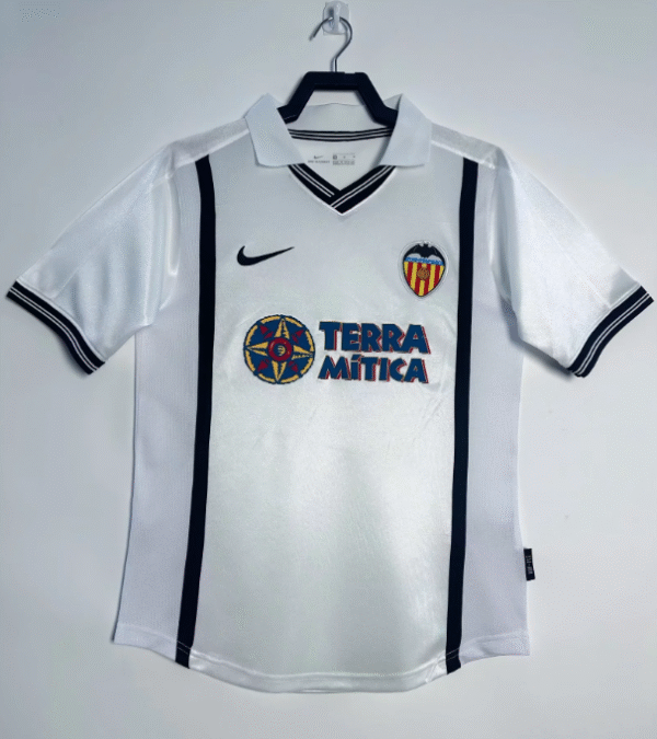 2000/01 Valencia home