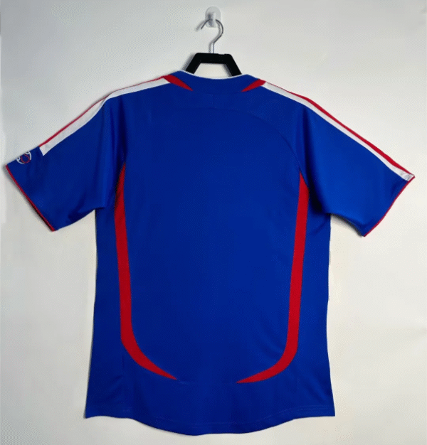2006 France home - Image 2