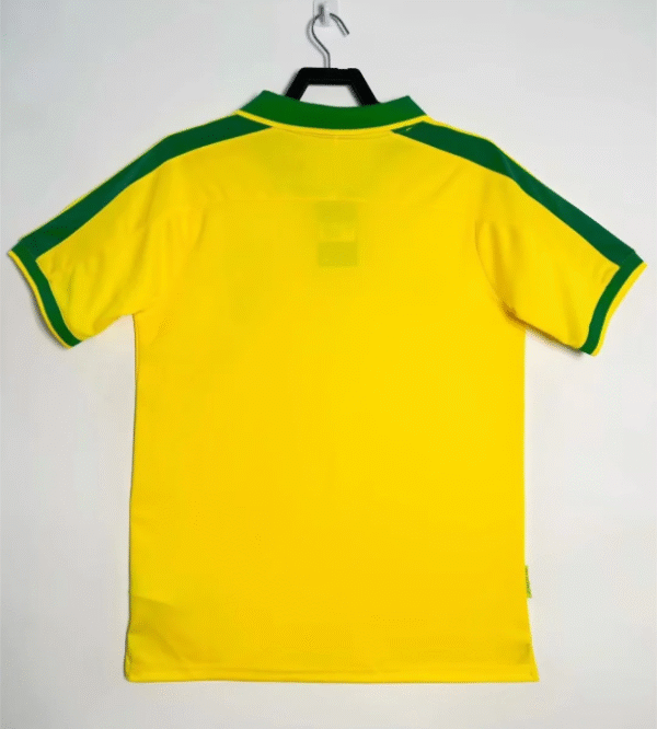 1997 Brazil home - Image 2