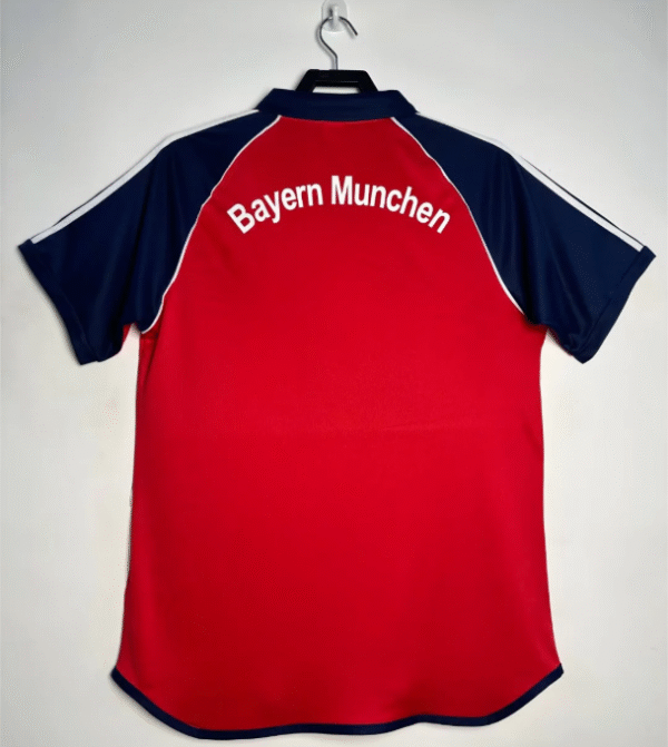 2000/01 Bayern Munich home - Image 2