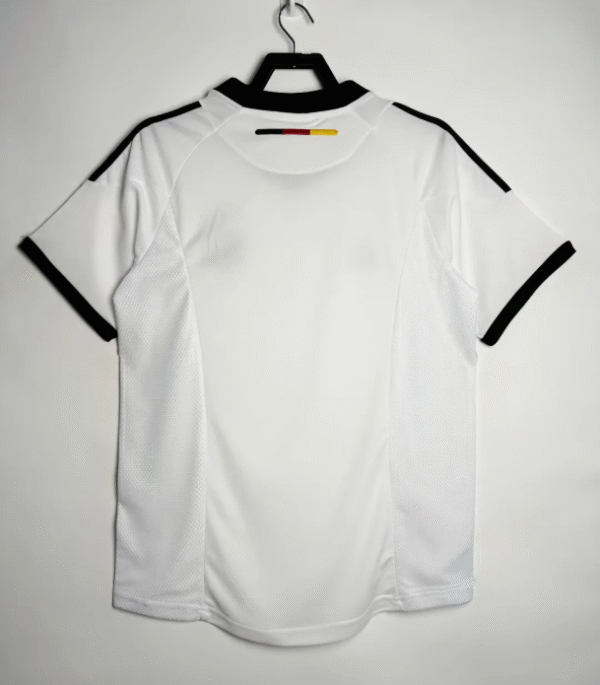 2002 Germany home - Image 2