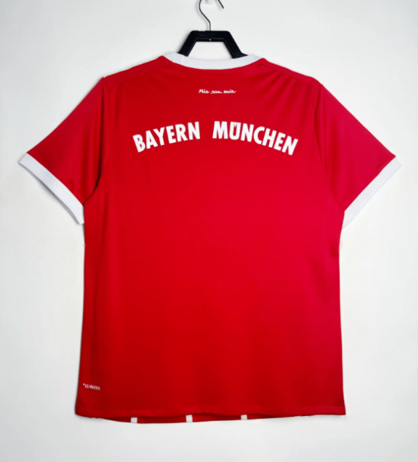 Bayern en casa 2017/18 - Image 2