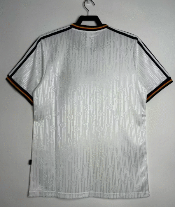 1996 Germany home - Image 2