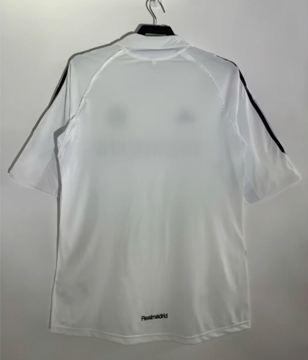 2005/06 Real Madrid home - Image 2