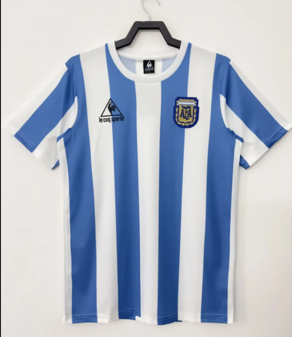1986 Argentina home