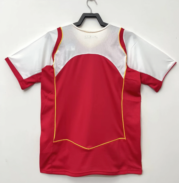 04-05 Arsenal home - Image 2