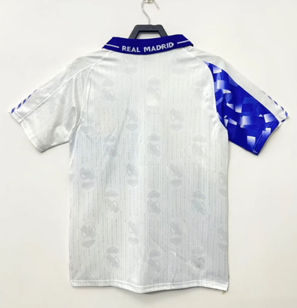 96-97 Real Madrid's second away game - Image 2