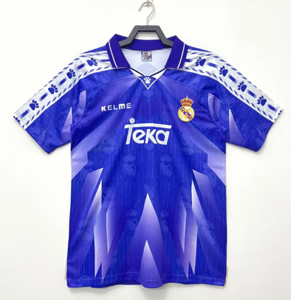 96-97 Real Madrid away