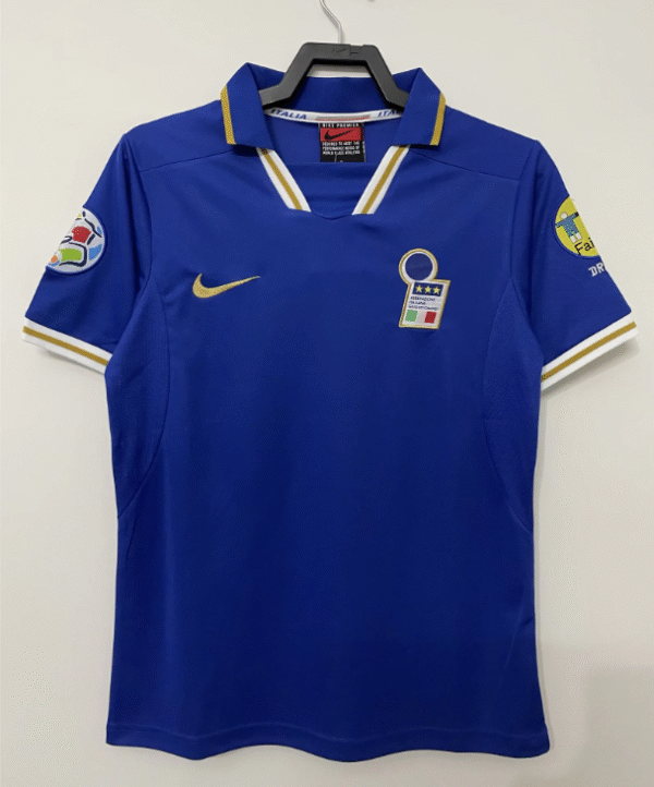 96 Italy home