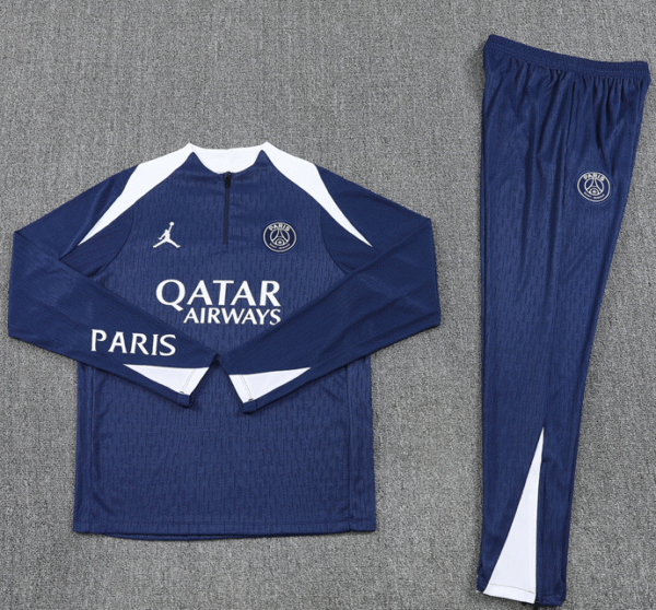 2526 Jordan Paris Royal Blue