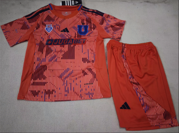 25-26 University of Chile away