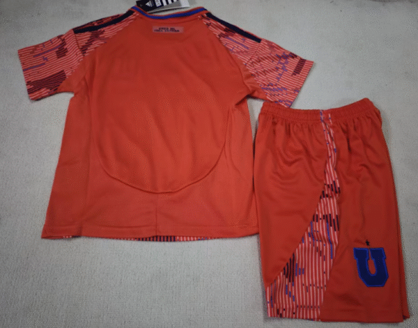 25-26 University of Chile away - Image 2