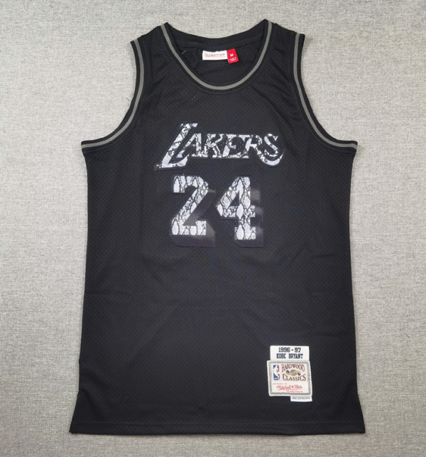 Lakers 24 Retro Snake Pattern