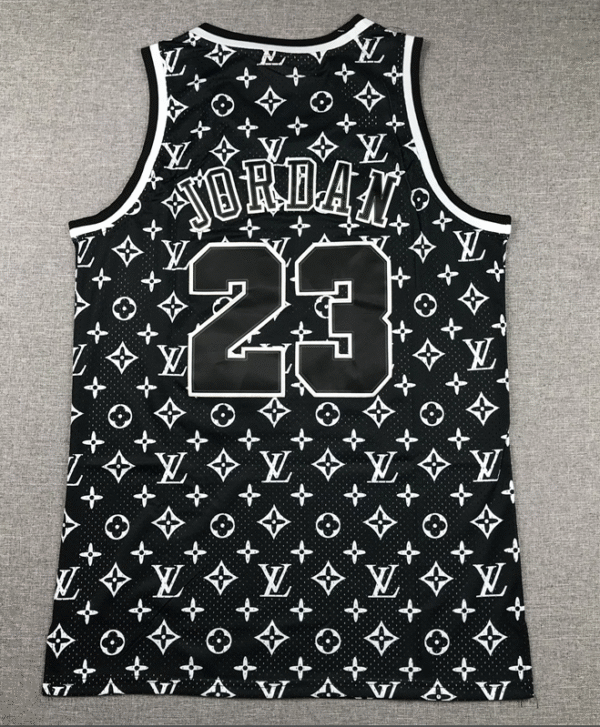 Bulls 23 joint - Image 2