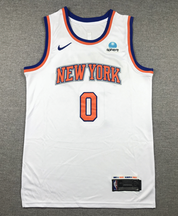 Knicks 0 White