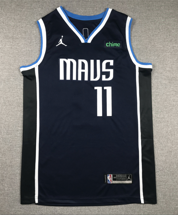 Mavericks 11 Dark Blue Announcement Edition