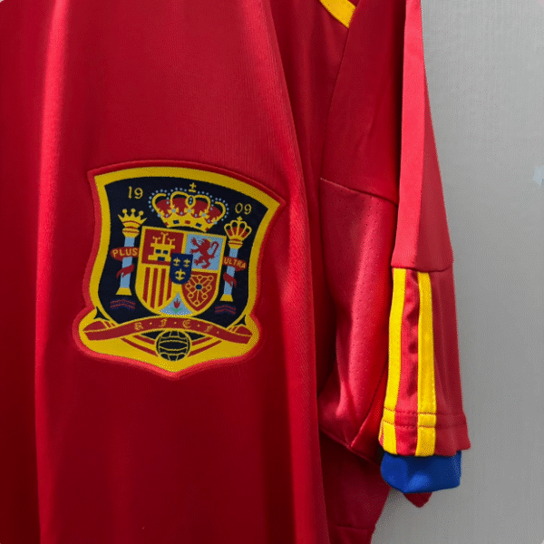2010 World Cup Spain home jersey retro Iliesta Torres Xavi red football uniform - Image 5