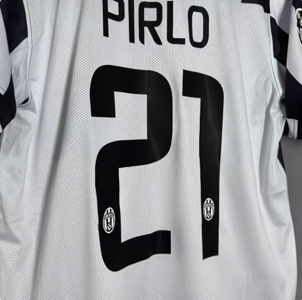 14-15 Juventus home jersey No. 21 Pirlo No. 10 Tevez retro football jersey - Image 3