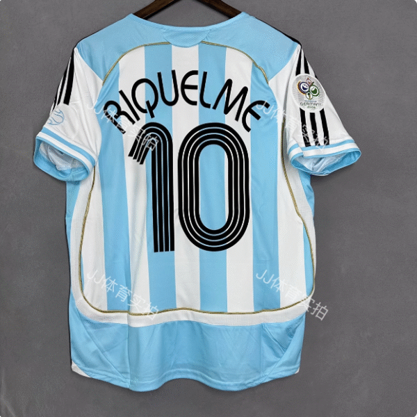 2006 Argentina home No. 19 Messi No. 10 Riquelme football uniform retro short-sleeved jersey