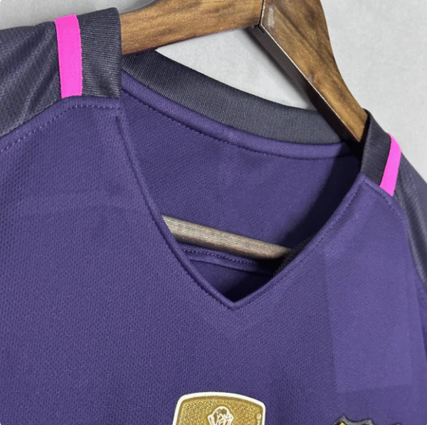 16-17 Barcelona away Champions League retro No. 10 Messi No. 11 Neymar short-sleeved football uniform retro jersey - Image 4
