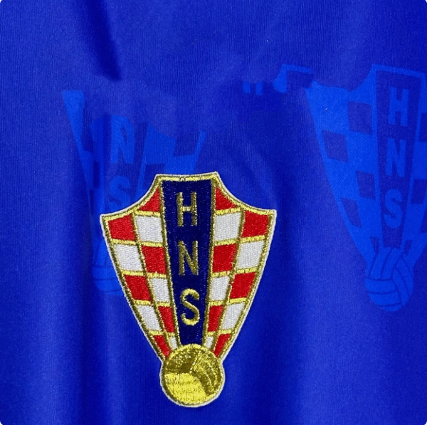 1998 Croatia national team away football uniform No. 9 Suker retro short-sleeved jersey - Image 4