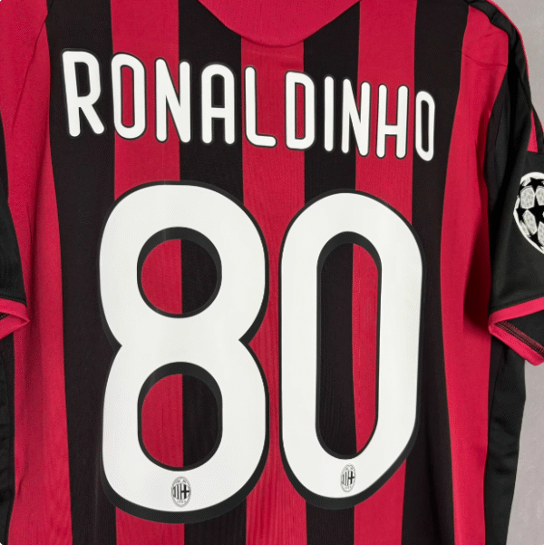 09-10AC Milan home football jersey Kaka No. 22 Beckham No. 32 short-sleeved retro jersey - Image 2