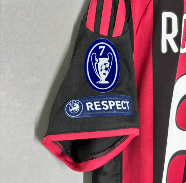 09-10AC Milan home football jersey Kaka No. 22 Beckham No. 32 short-sleeved retro jersey - Image 4