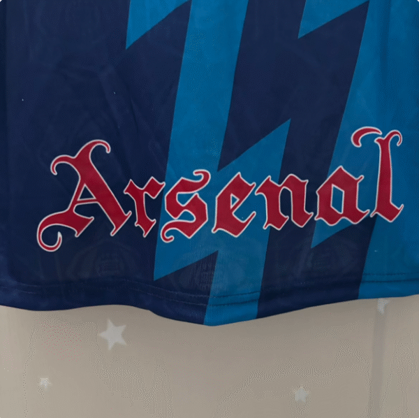 95-96 season Arsenal away retro jersey short-sleeved blue football jersey Bergkamp football jersey - Image 3