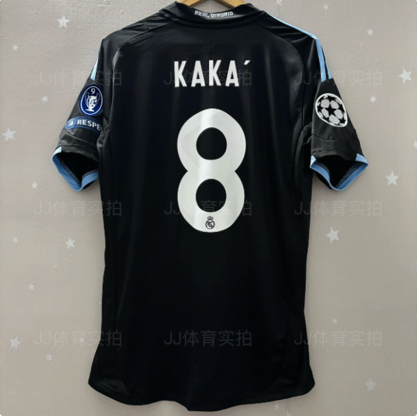 09-10 Real Madrid away black short-sleeved No. 7 Raul No. 8 Kaka Marcelo No. 9 Ronaldo retro jersey