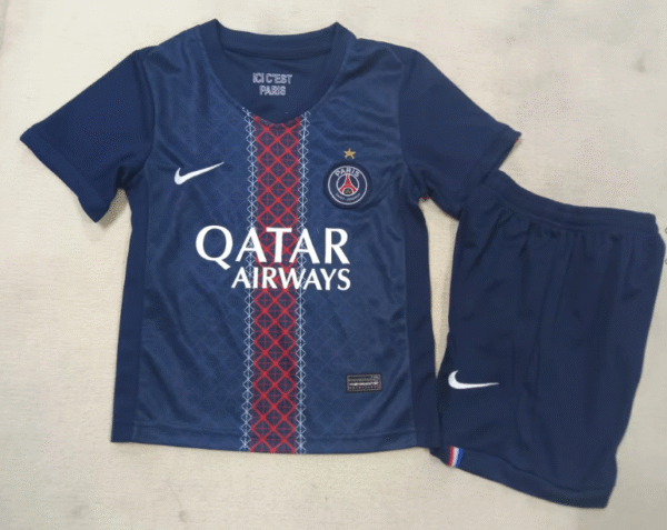 25-26 Paris home