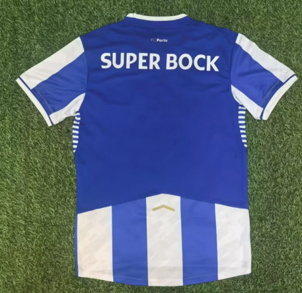 2526 Porto Home - Image 2