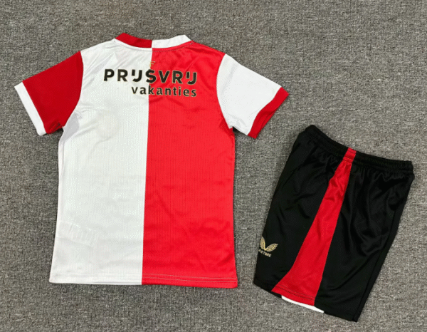 2526 Children Feyenoord Home Stadium - Image 2
