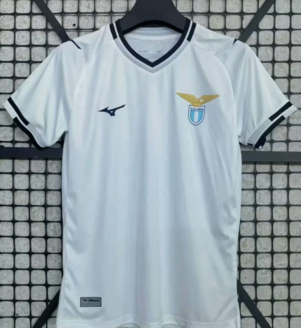 2526 Lazio away
