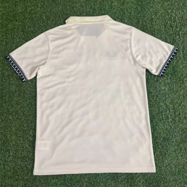 25 Everton away - Image 2