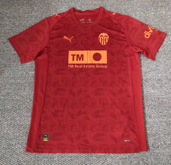 2526 Valencia away