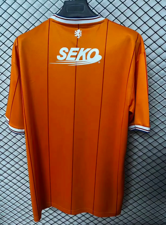 2526 Wanderers Three Orange - Image 2