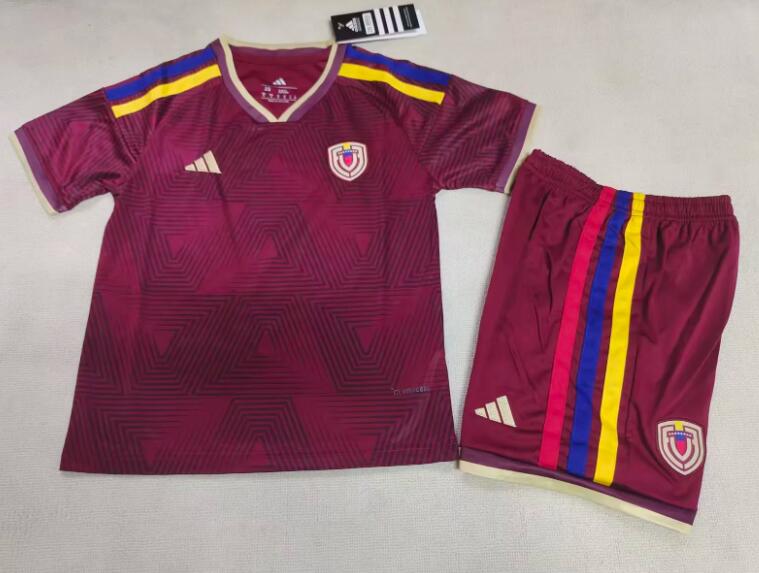 Venezuela, home team, 26-27