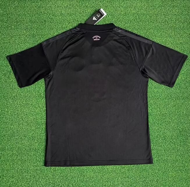 2627 Miami away game - Image 2